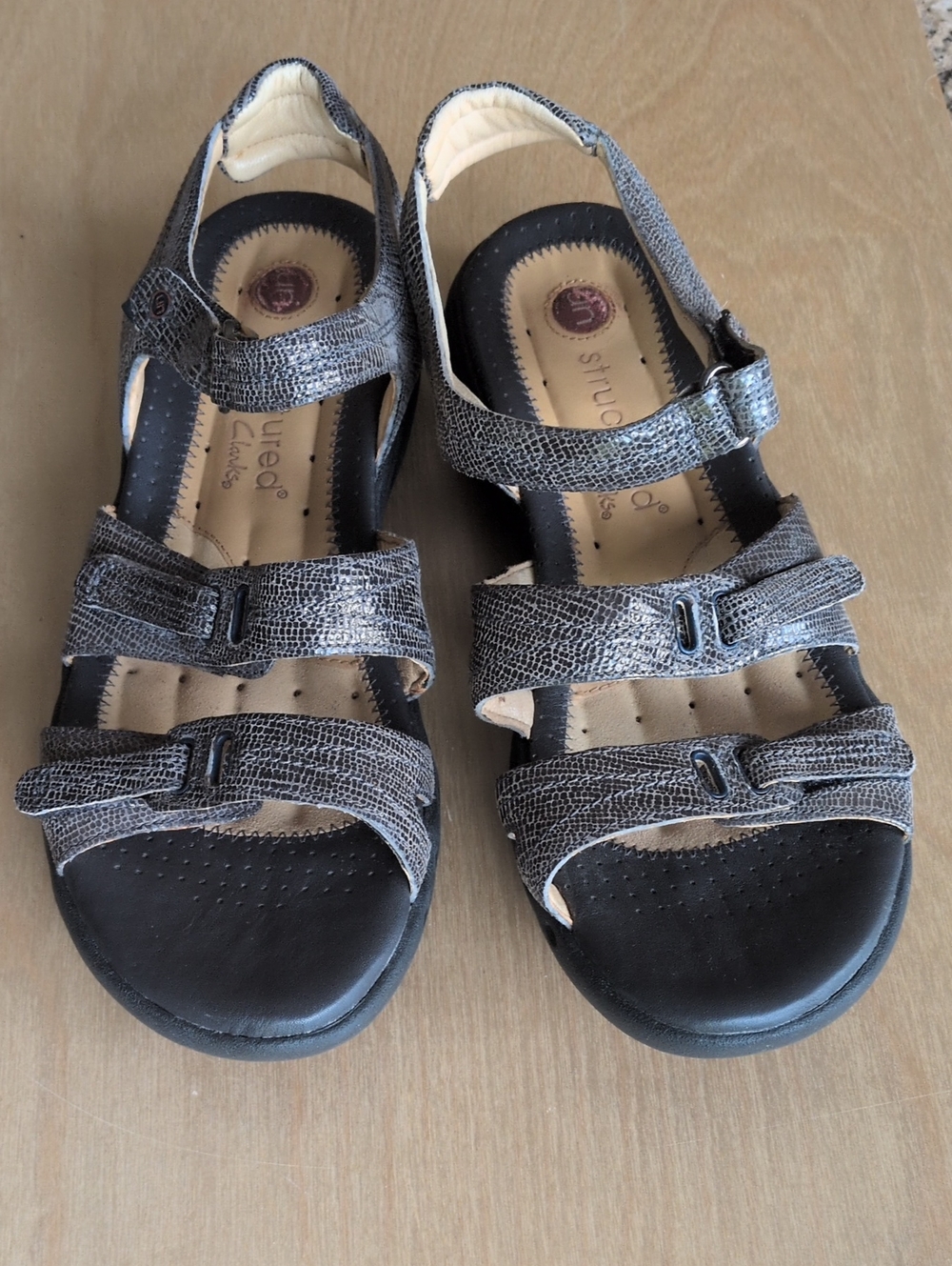 Clearance-closet! Clarks Three Strap Unstructured  Color  Size 7.5  Sandals -
